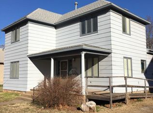 236 E B Ave, Kingman, KS 67068
