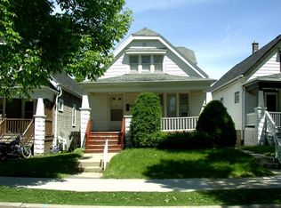 2804 S 11th St, Milwaukee, WI 53215