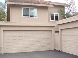 4 Del Prado Cir, Fairfield, CA