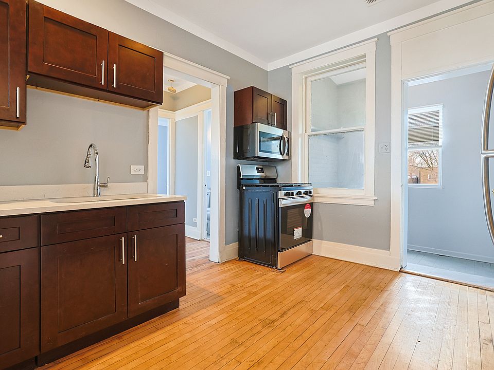 1st image of 7955 S Paulina St #11312584
