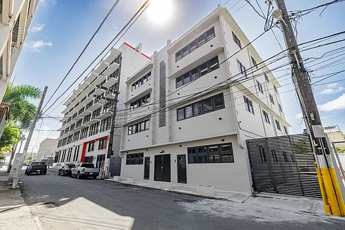 306 Calle Photo 1
