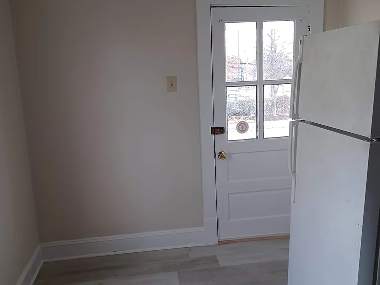 1001 S Cameron St — Photo 9