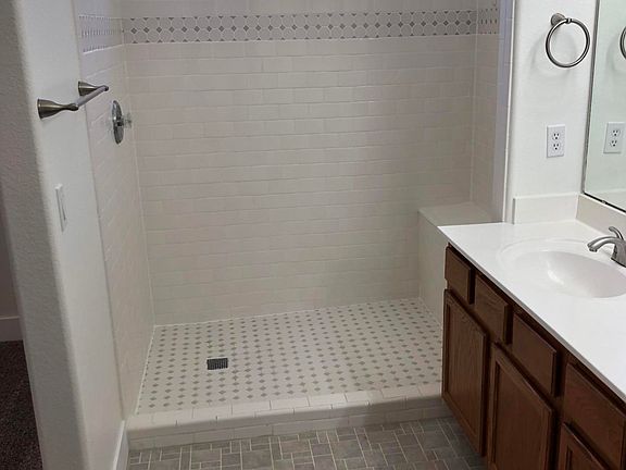 5th image of 8910 E Crescent Ave