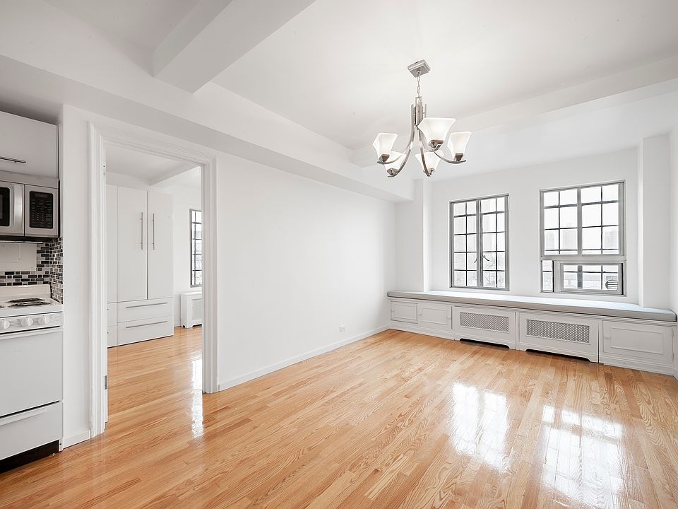 1st image of 5 Tudor City Pl APT B4