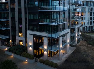 1830 NW Riverscape St APT 108, Portland, OR 97209