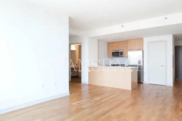 Rented by Dream Space Realty | media 20