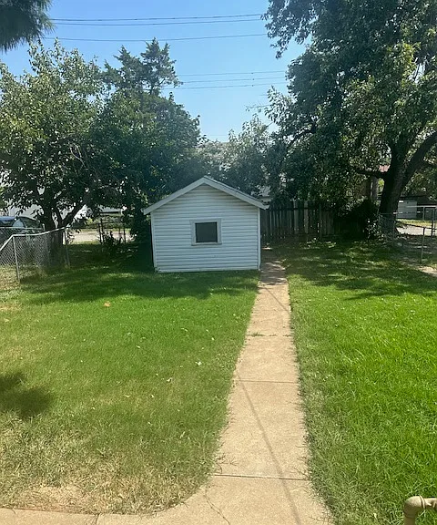 3178 Watson Rd — Photo 8