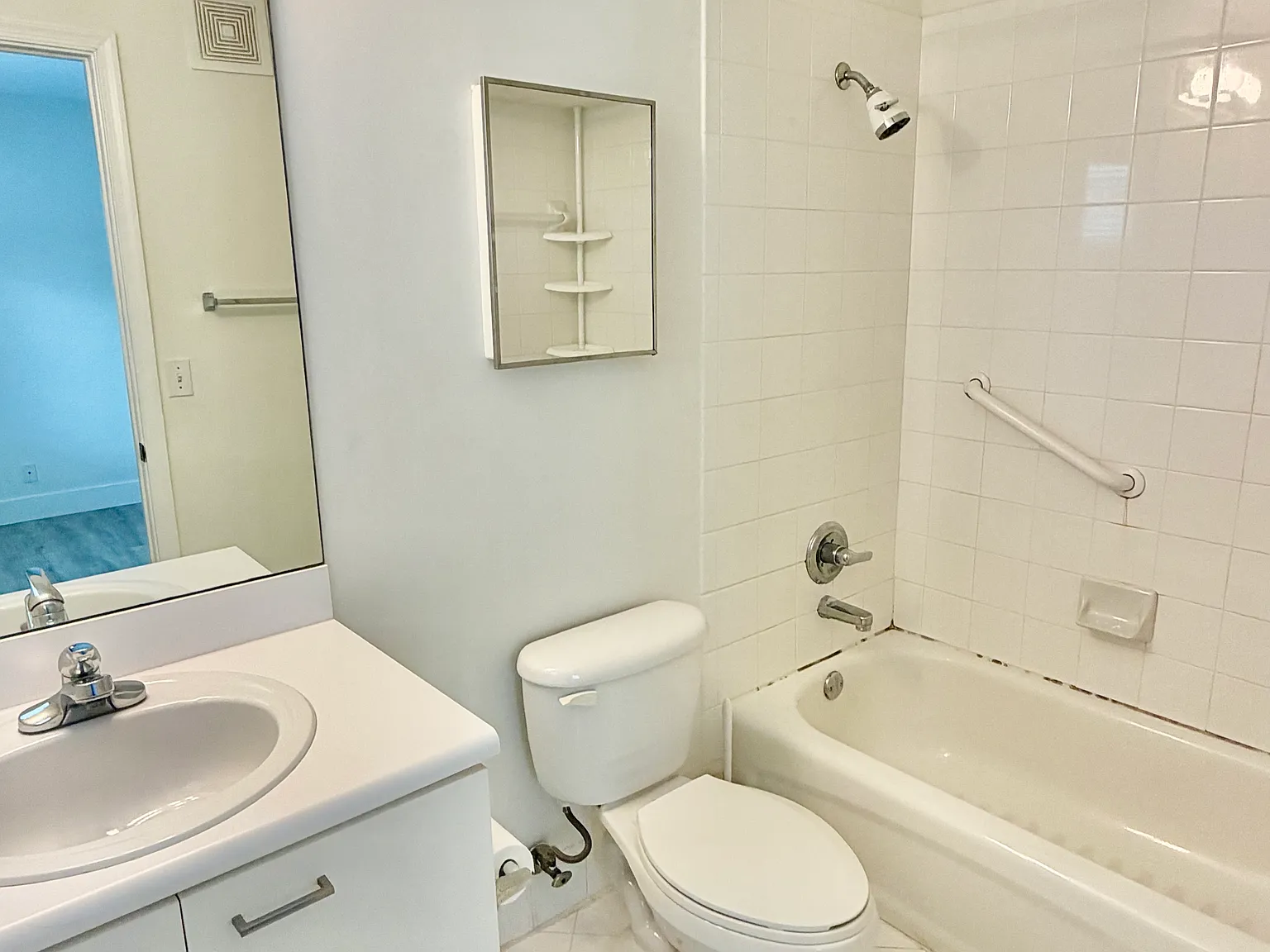 2 bed, 2.5 bath, 1155 sqft, $2,950 — Photo 3