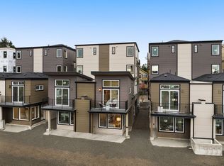 9227 Densmore Ave N, Seattle, WA 98103