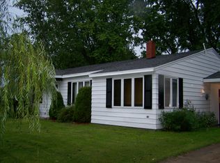121 Columbia St, Oconto Falls, WI 54154