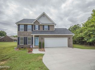 131 Tristan Ct, Lenoir City, TN 37771