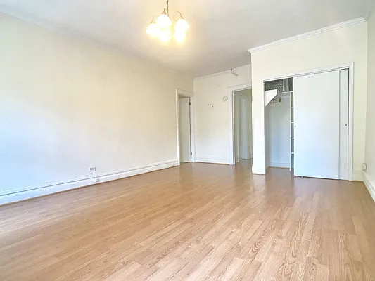 Rented by Sovereign Associates | media 4