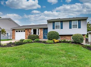 923 Beechmeadow Ln, Cincinnati, OH 45238