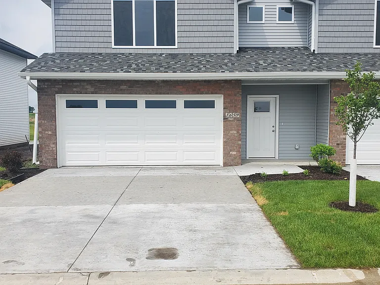 1659 Aspen Ct — Photo 1