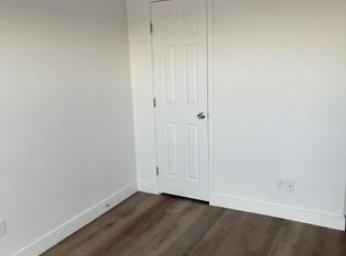 432 E Sunset Rd, Henderson, NV 89011