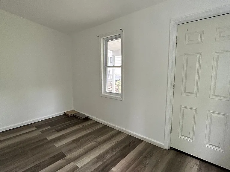 19 E Ingham Ave #1 — Photo 3