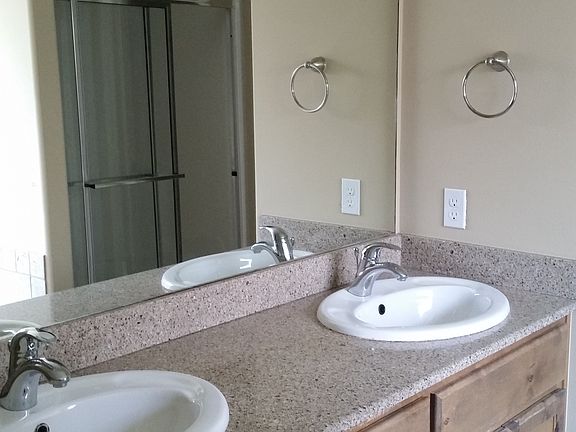 3rd image of 1151 Kensington Dr