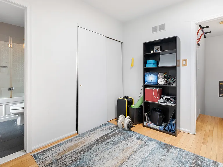 2103 Green St #3F — Photo 29