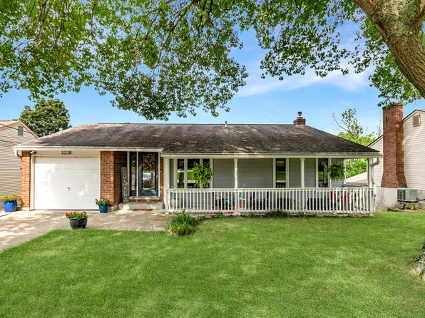 3228 Charter Oak Rd, Edgewood, KY 41017