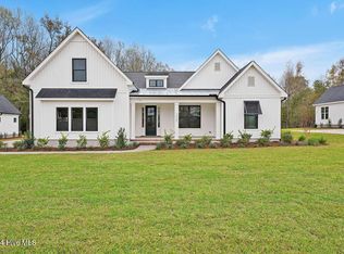 11059 Ashton Rd, Burgaw, NC 28425