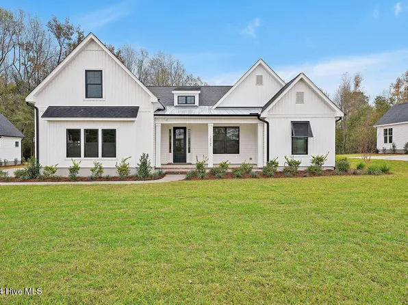 11059 Ashton Road, Burgaw, NC 28425