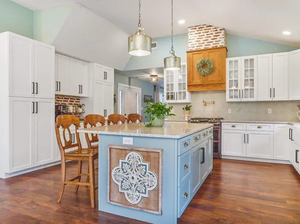 16323 Canyon Ridge Rd, Leo, IN 46765