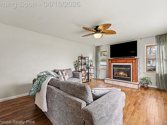 5th image of 6405 King Rd