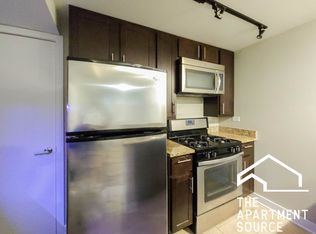 1916 N Lincoln Ave APT B01, Chicago, IL 60614