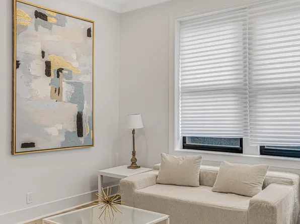 315 East 77th Street 5G image 2 of 19