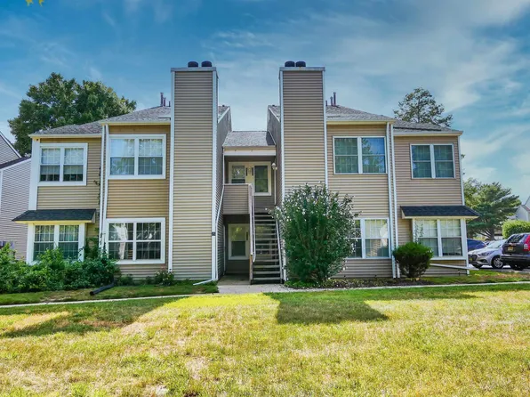 135 Driftwood Ct #253, Galloway, NJ 08205