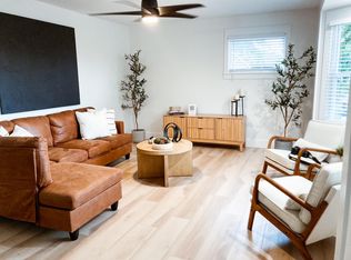 900 Plank Rd, Penfield, NY 14526