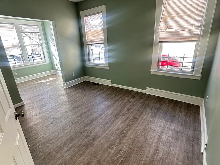 111 Scheerer Ave #1 — Photo 7