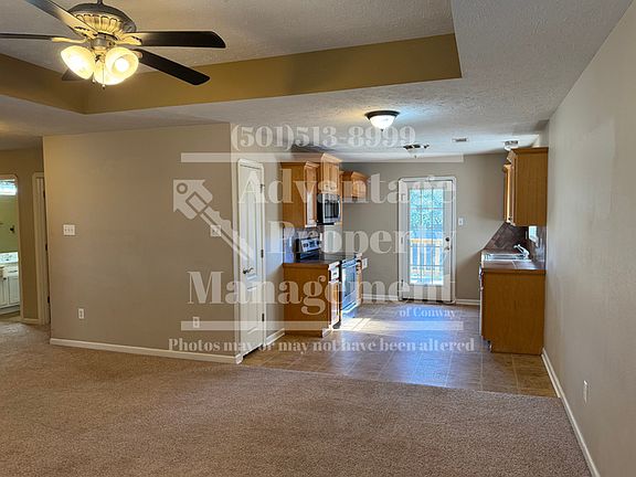 3rd image of 50 Whispering Wind Cir