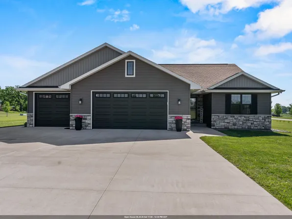 6636 Rustic Oaks Dr, Winneconne, WI 54986