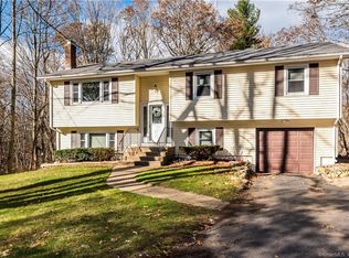 202 Ash Brook Dr, Coventry, CT 06238