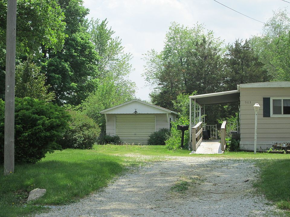 2nd image of 903 W Harlem Ave