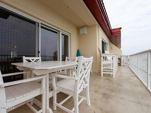 2nd image of 100 Olde Towne Yacht Club Drive #713