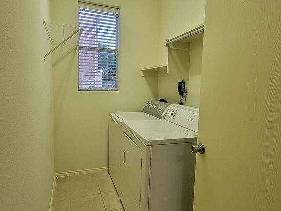 4th image of 2604 Van Buren Dr