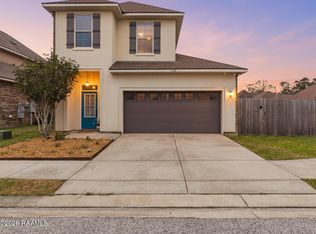 100 Lacebark Dr, Lafayette, LA 70508