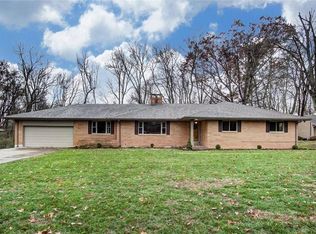 448 Honeysuckle Dr, Dayton, OH 45429