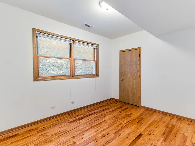 333 S Leavitt St #2 — Photo 14