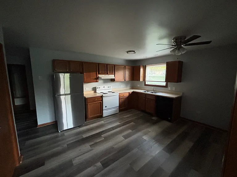 395 South St — Photo 3