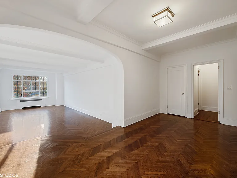 241 Central Park W #4E — Photo 11