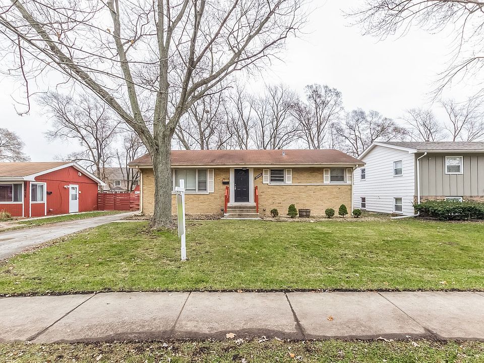 1st image of 22443 Lawndale Ave