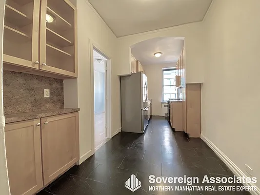 Rented by Sovereign Associates | media 13