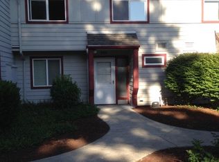 65 Olding Rd APT D, Bremerton, WA 98312