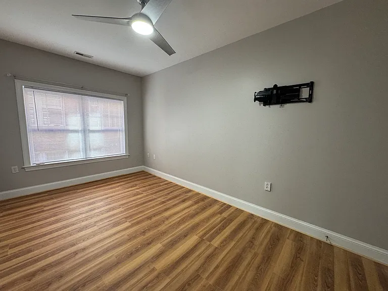 810 W Princess Anne Rd #303 — Photo 12