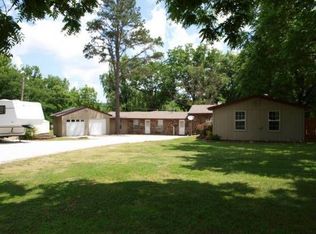 1610 N Center St, Elkins, AR 72727