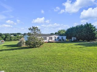 1339 Foster Rd, Inman, SC 29349