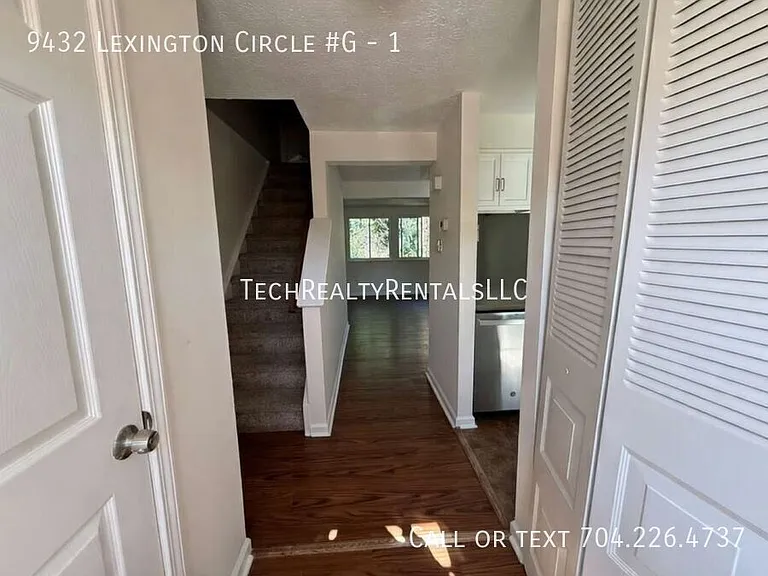 9432 Lexington Cir #G-1 — Photo 16